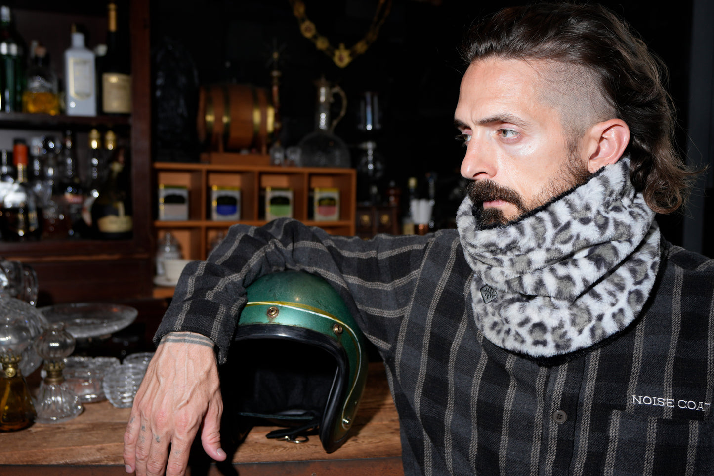 REVERSIBLE WINDPROOF NECK WARMER