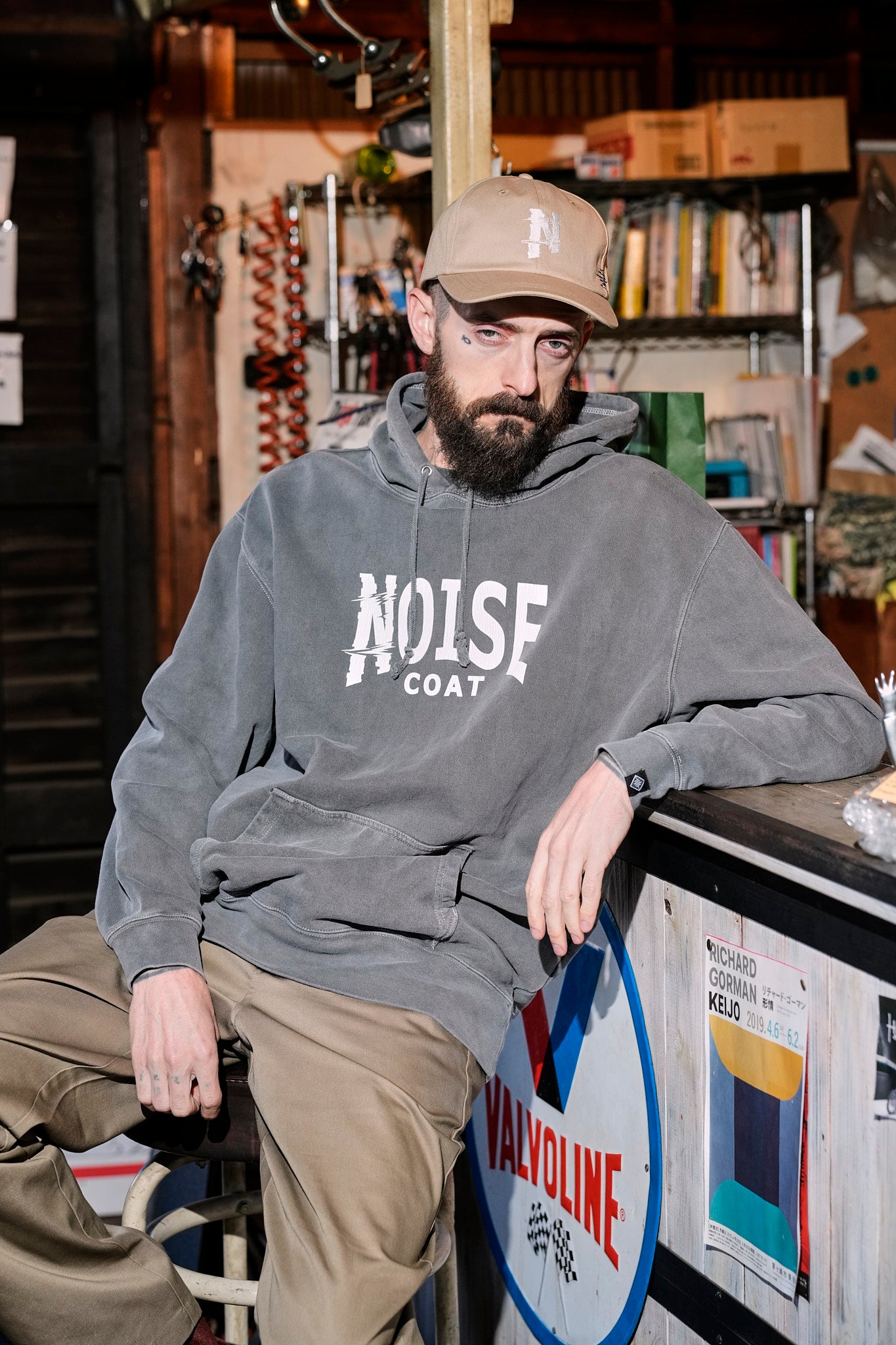 N LOGO BASEBALL CAP