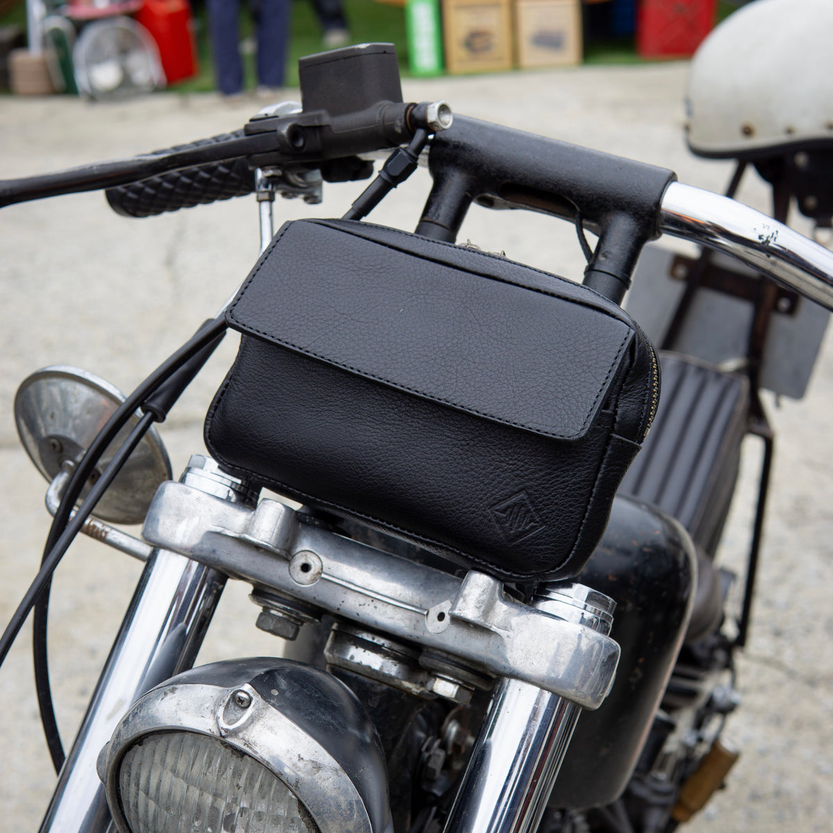 LEATHER HANDLE BAG