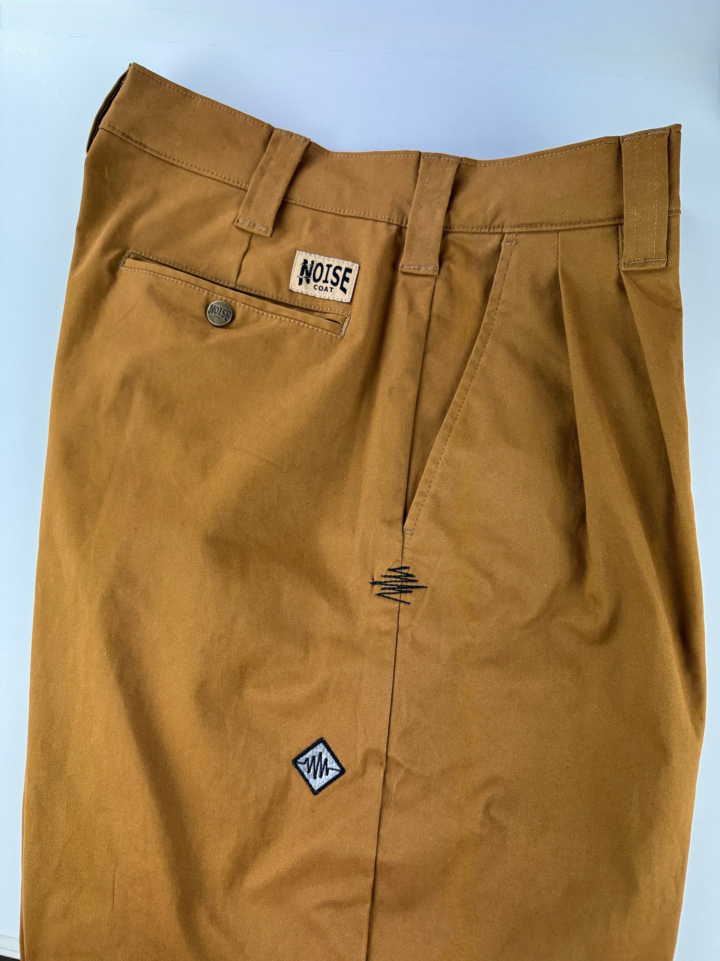 TWO-TUCK WIDE PANTS