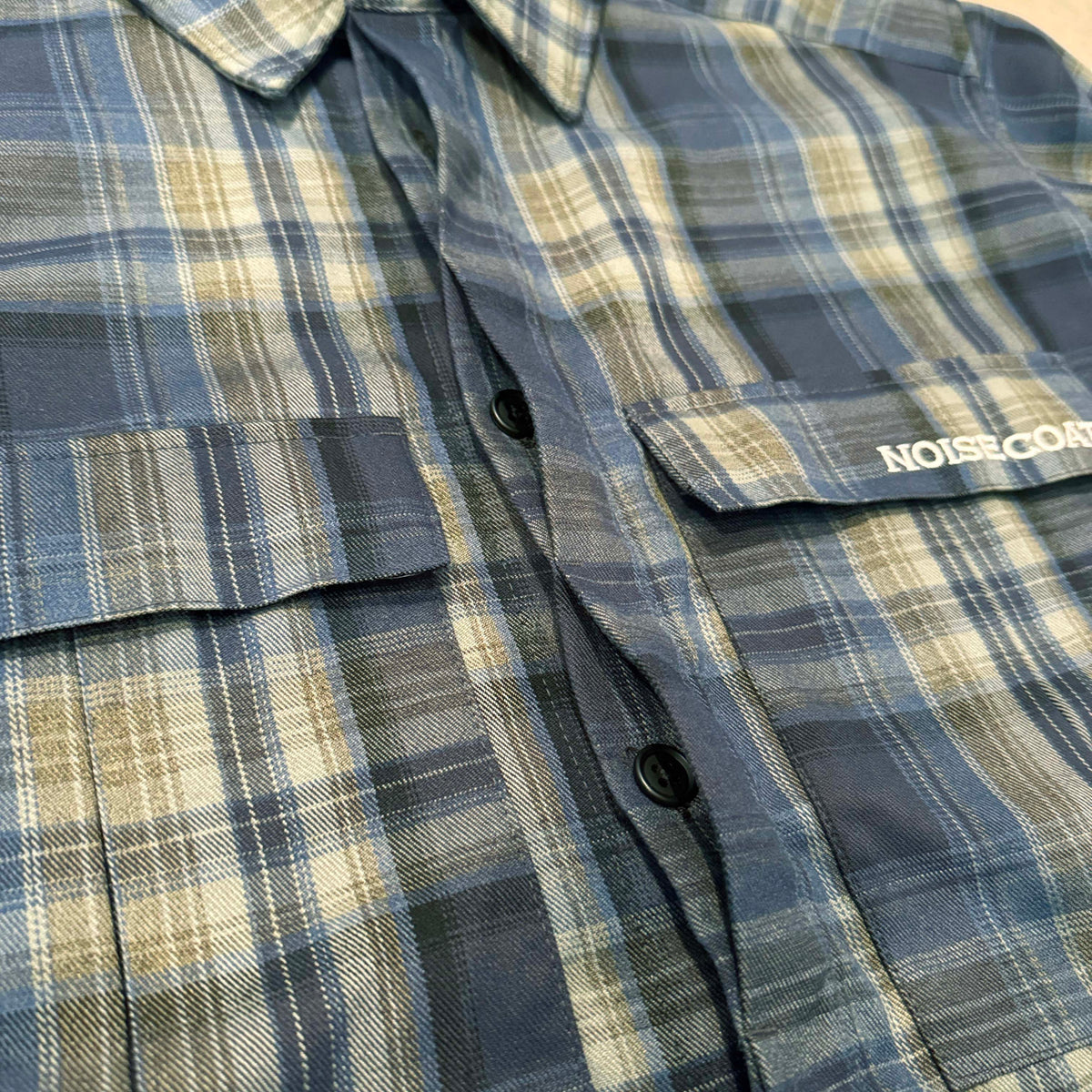 CHECK SHIRTS