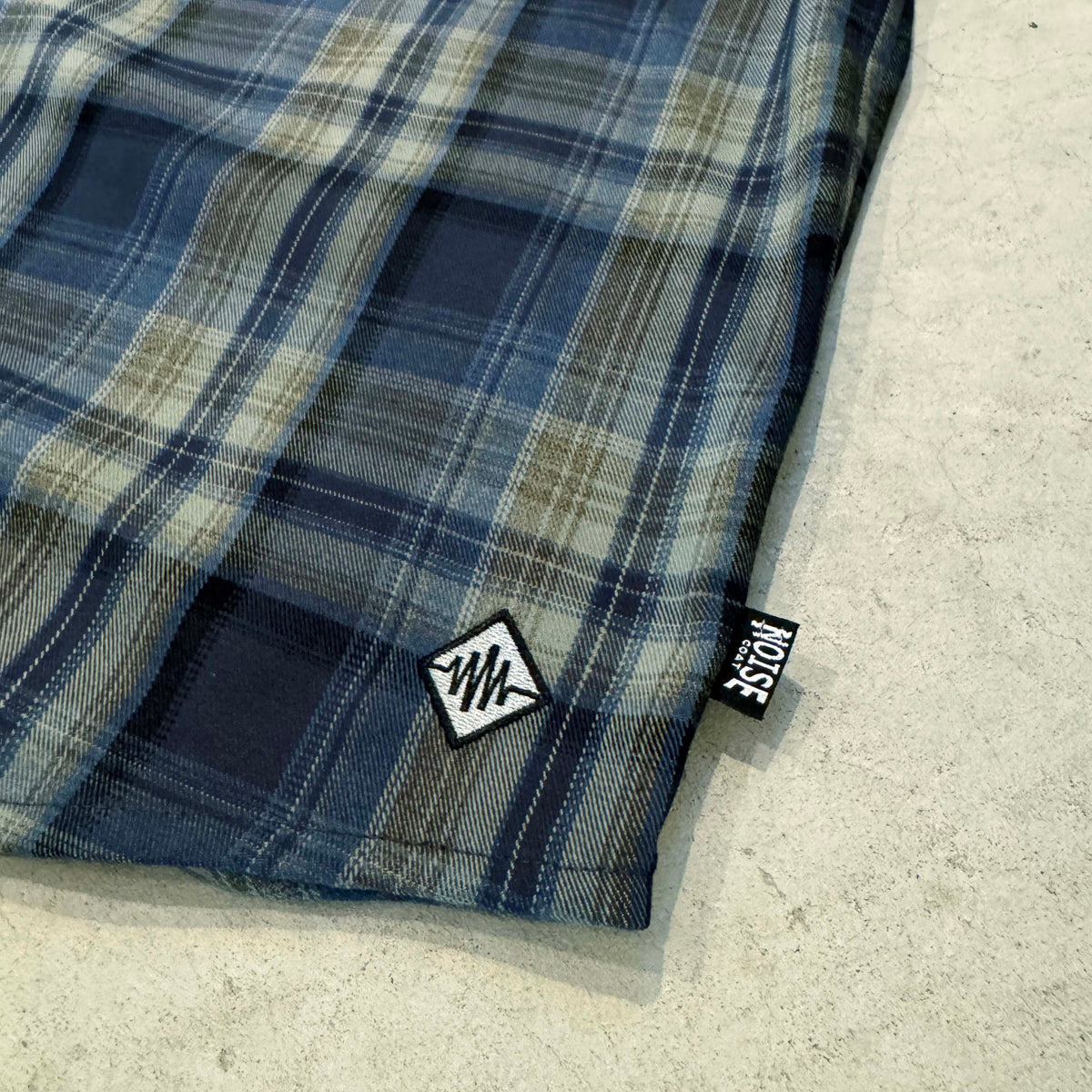 CHECK SHIRTS